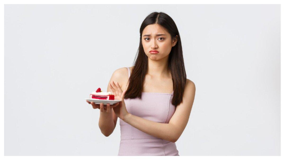 WANITA DIET - Penurunan berat badan bisa dipengaruhi oleh pola pikir. Berpikir positif tentang olahraga dan kesehatan dapat membantu mencapai tujuan tanpa perubahan besar.