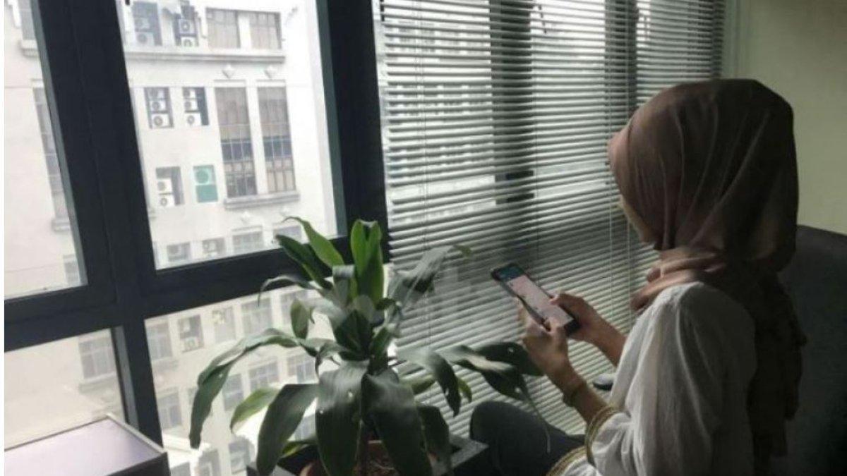 Wanita memiliki masalah soal keuangan