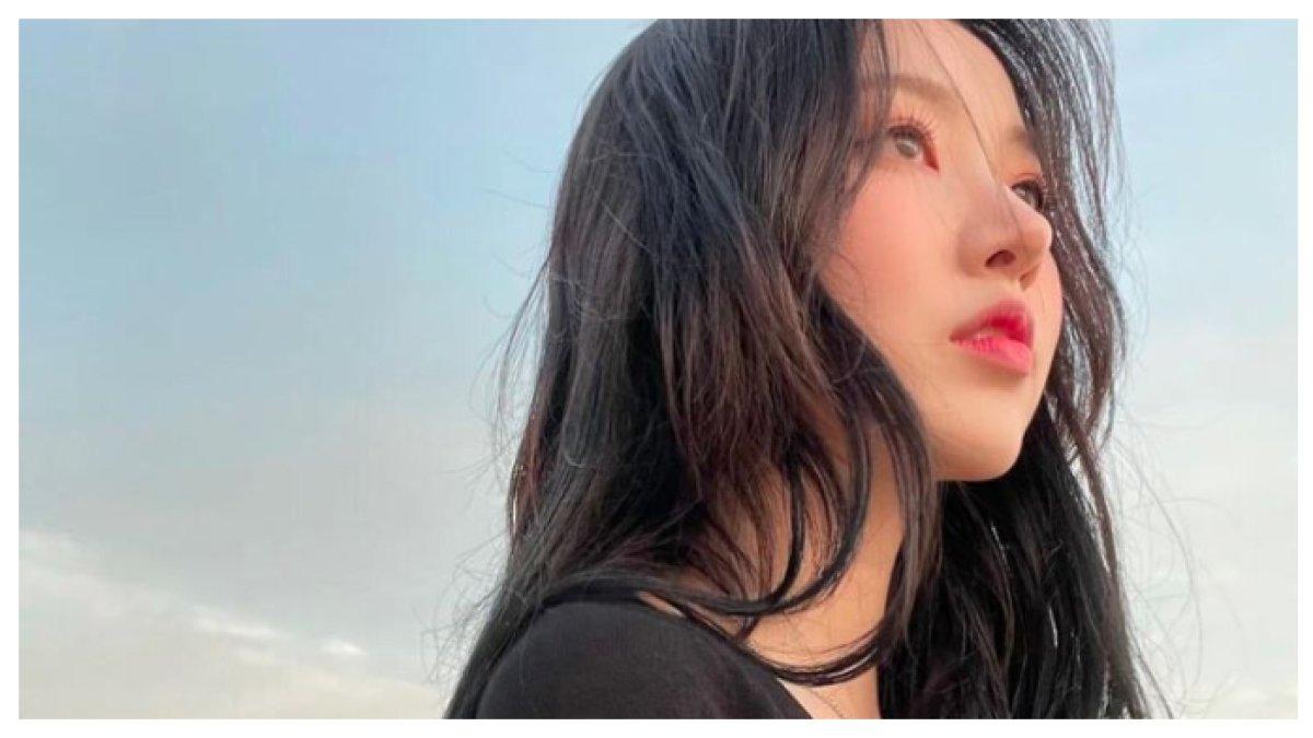 YOUI DREAMNOTE AMBIL VAKUM SEMENTARA - Youi DreamNote Rehat Sementara dari dunia entertaiment untuk Berkabung atas Kepergian Sang Ayah