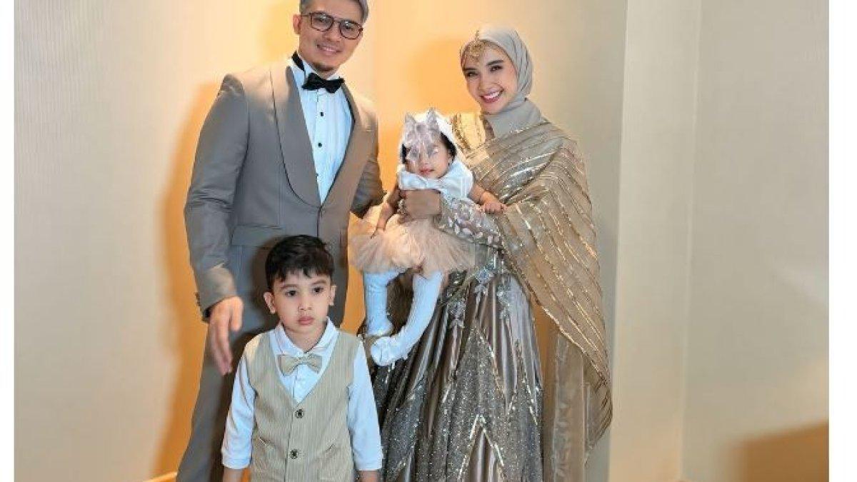 UJIAN RUMAH TANGGA - belasan tahun rumah tangga, pasangan selebritis Zaskia Sungkar dan Irwansyah mengaku juga alami ujian silih berganti.