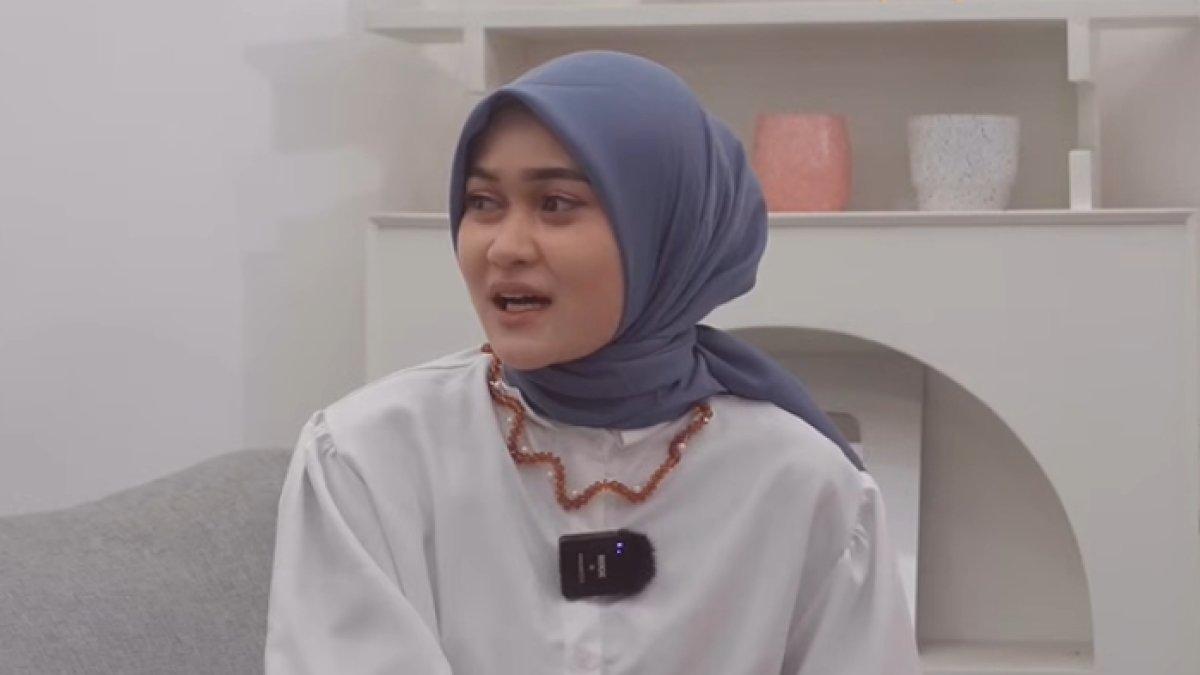 Zola, wanita selingkuhi pacar tapi tetap dinikahi.