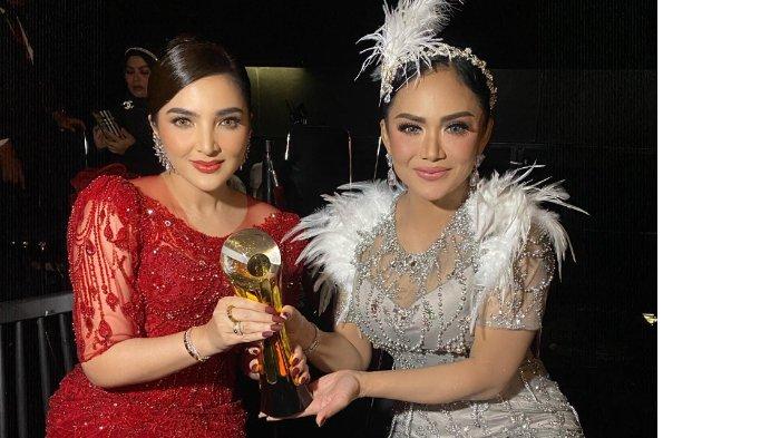 Krisdayanti akrab dengan Ashanty istri Anang Hermansyah