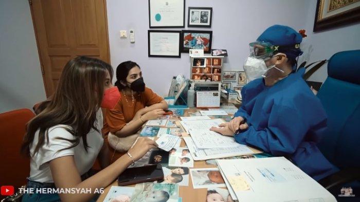 Ashanty temani Aurel Hermansyah terima hasil cek kesehatan sekaligus konsultasi soal rencana miliki anak kembar