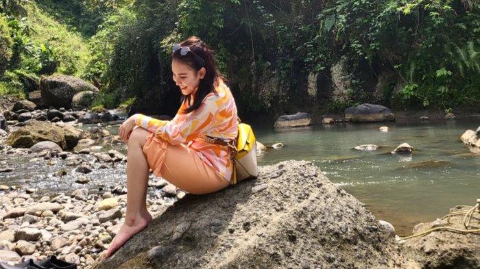 Ayu Ting Ting gemar olahraga yoga
