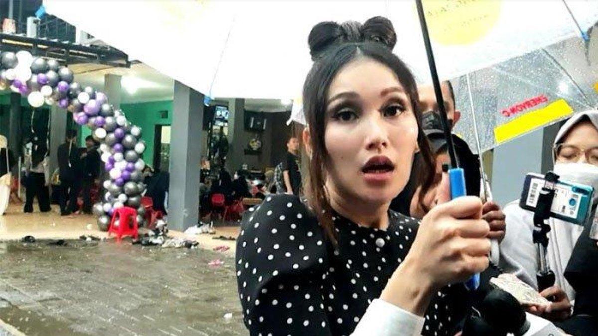 Ayu Ting Ting jadi pelawak
