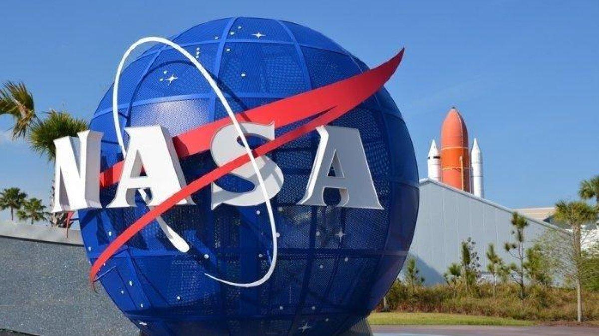 Badan Penerbangan dan Antariksa Amerika Serikat (National Aeronautics and Space Administration/NASA)