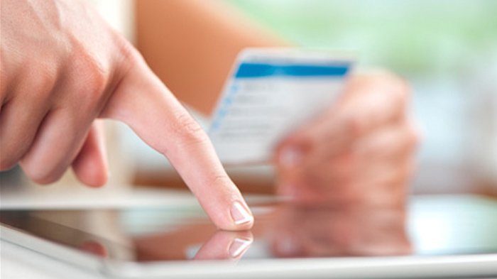 Cara menghasilkan uang di internet lainnya adalah dengan menjadi seorang freelancer.