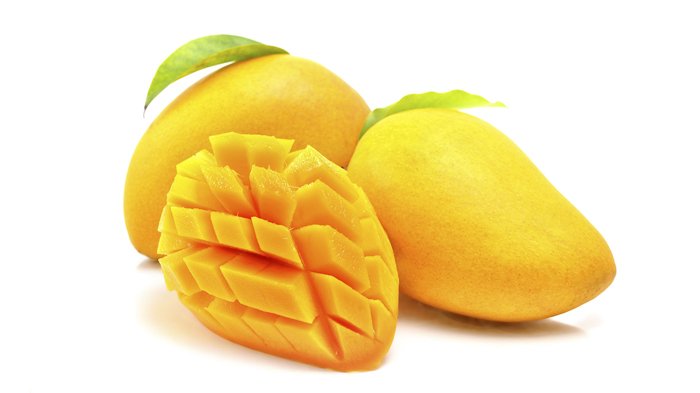 Buah mangga kaya akan vitamin C, A dan antioksidan untuk menjaga kebugaran tubuh serta kalori yang cukup untuk mencegah tubuh lemas saat berpuasa.