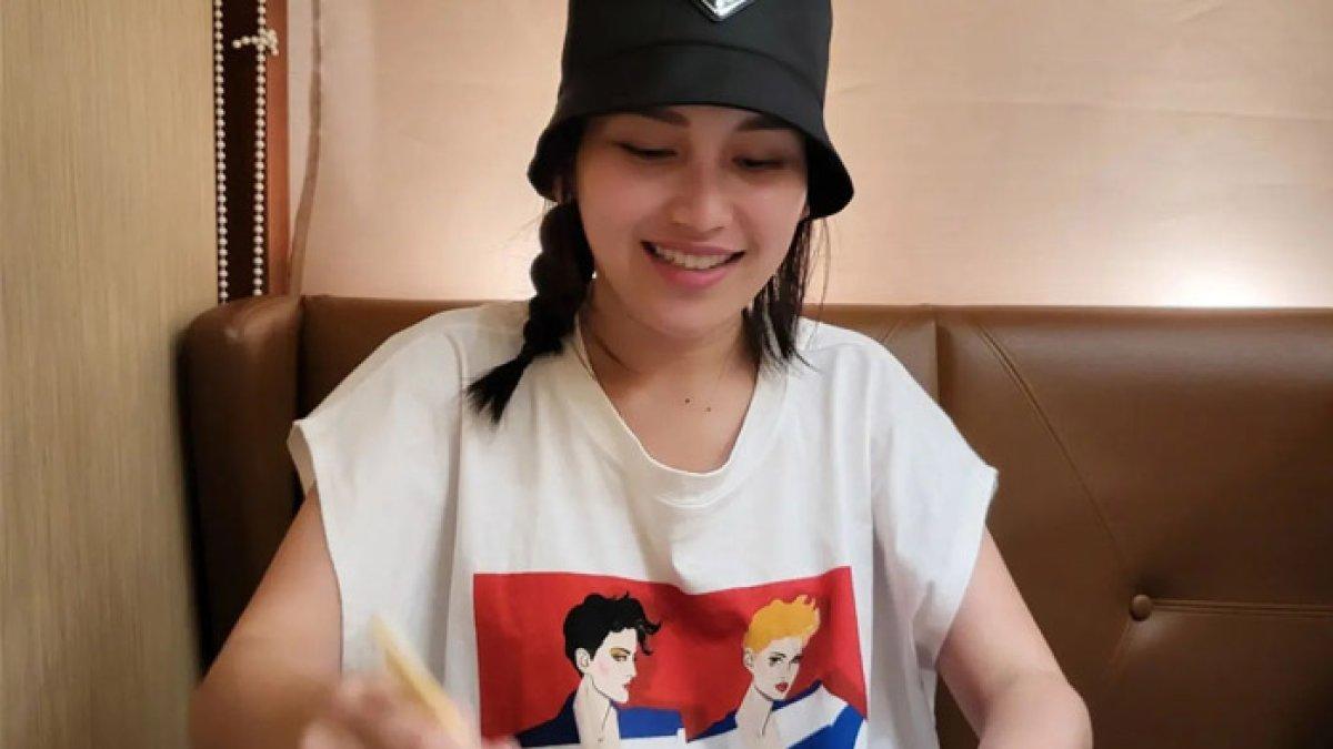 Ayu Ting Ting suka sayur asem