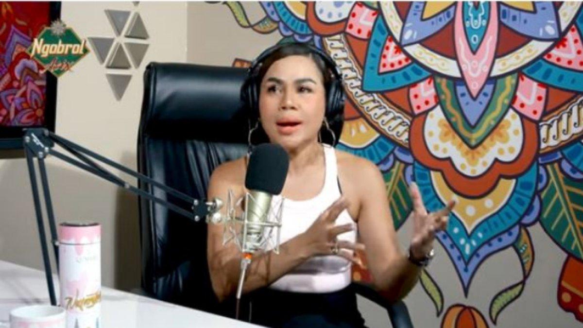 TANGGAPAN MELANEY RICARDO - Melaney mengaku bingung mengapa dirinya dikaitkan dengan curahan hati Ruben Onsu.