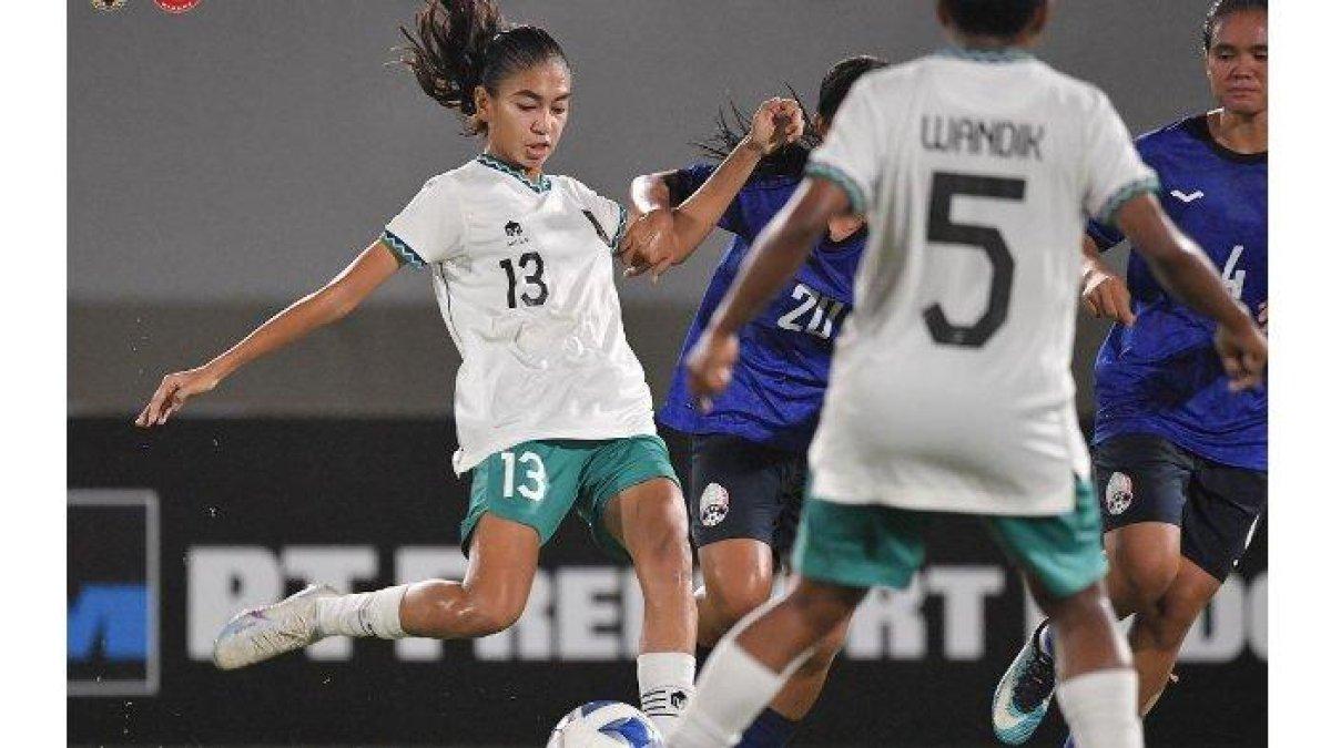Claudia Alexandra Scheunemann, penyerang timnas sepak bola putri Indonesia