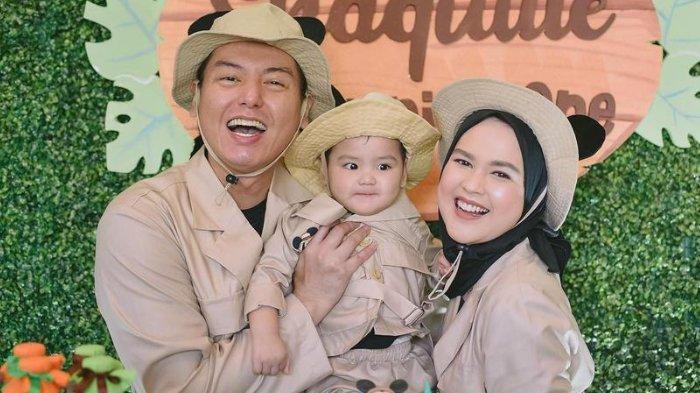 Cut Meyriska beber cerita sang putra, Shaquille sampai infeksi gara-gara ART kasih bubur dan perkedel basi.