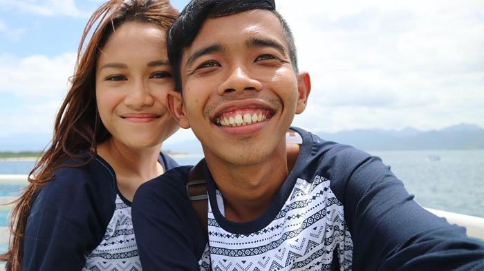Dede Sunandar dan Karen Hertatum menikah