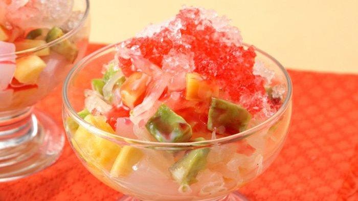 Minuman manis dan menyegarkan sering diburu masyarakat sebagai menu takjil, menjelang waktu berbuka puasa.