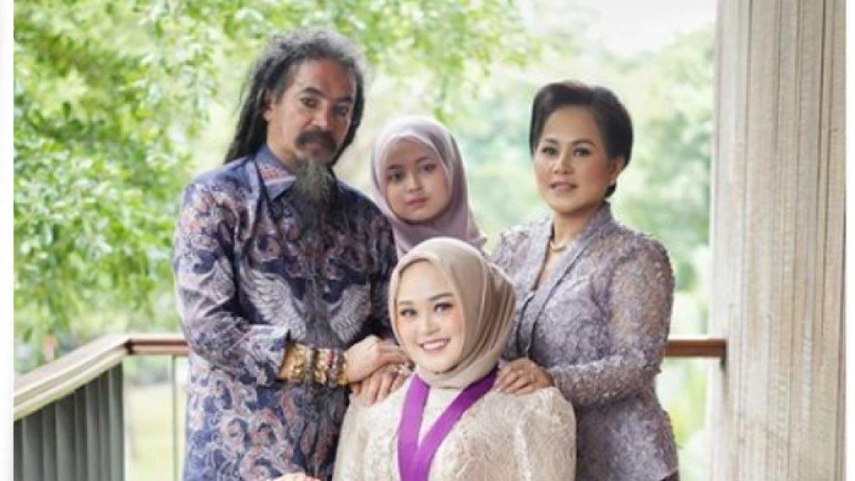 Cecillia Virginia lulus dari Kedokteran Gigi Universitas Trisakti