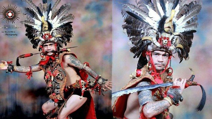 Frans Indonesianus bisa berjalan di atas pedang