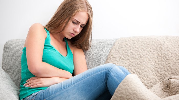 Manfaat hubungan intim bagi wanita rupanya bisa meredakan kram menstruasi dan pramenstruasi.