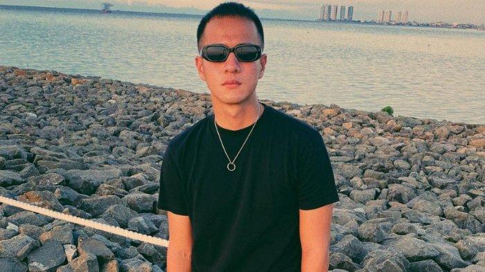 Herjunot Ali mengawali karier sebagai VJ MTV
