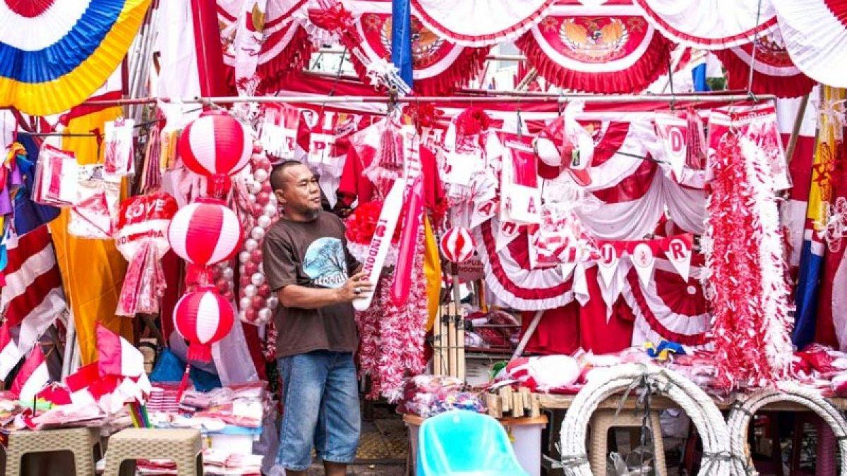 Tak Hanya Bendera Merah Putih, SIMAK Pernak-pernik HUT Kemerdekaan RI