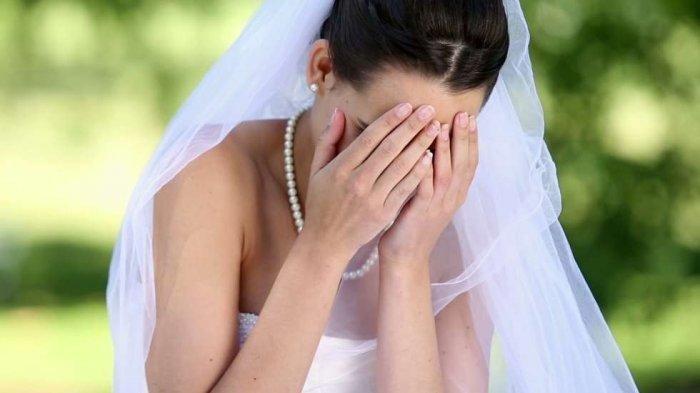 Ilustrasi - Calon pengantin wanita sedih tamu undangan mendadak tak bisa hadir padahal sebelumnya sudah mengonfirmasi
