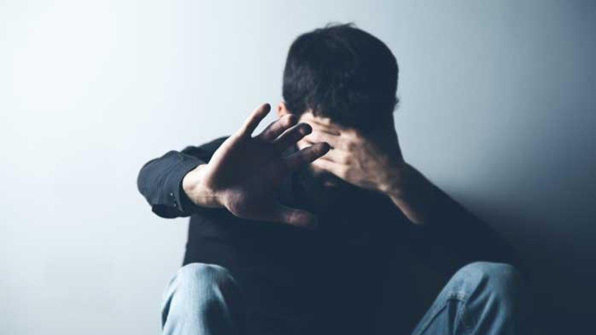 Kepala Sekolah Dasar di Muara Enim, cabuli 10 pelajar SMK sesama jenis.