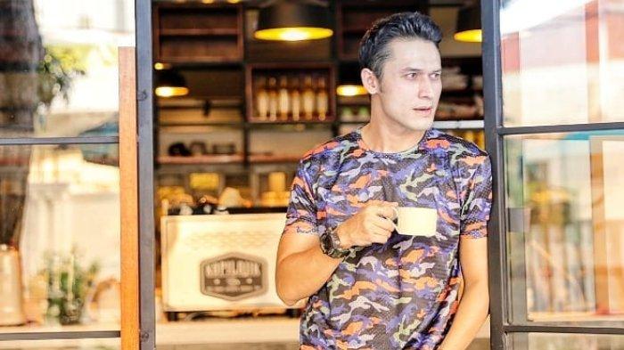 Inilah profil dan akun medsos Indra Bruggman sudah jarang muncul di televisi ternyata sedang derita sakit hipertiroid