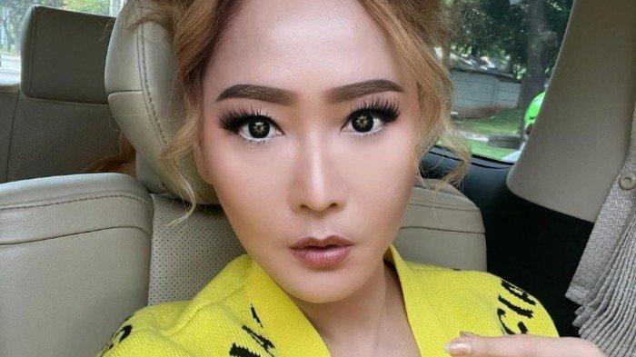 PENGALAMAN MENEGANGKAN INUL DARATISTA - Setelah melewati berbagai pengalaman nyaris celaka, Inul kini lebih selektif dalam memilih transportasi. 
