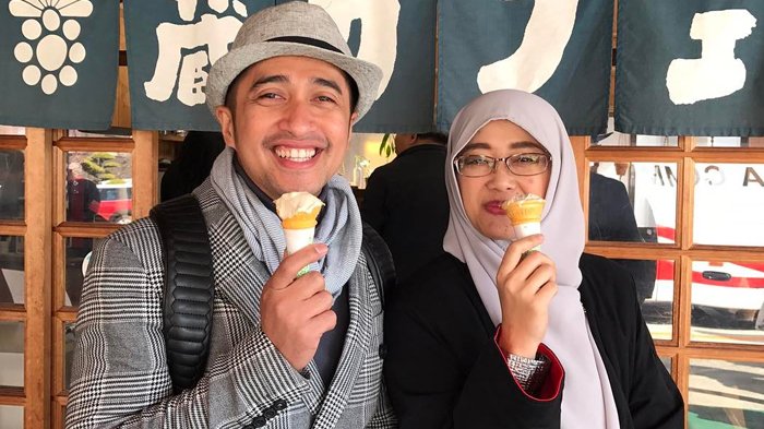 Irfan Hakim dan Della Sabrina