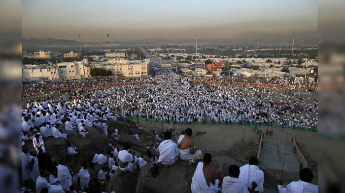 JEMAAH HAJI DI BUKIT ARAFAT