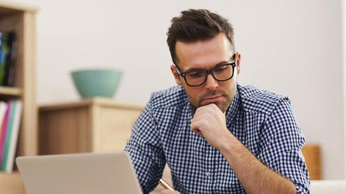 Personal branding merupakan cara kamu mempresentasikan dirimu secara online.