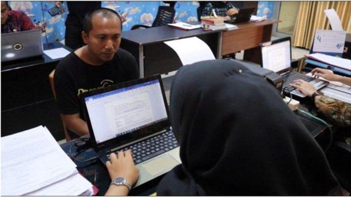Kasus pelatih paskibra memaksa siswa berbuat asusila di Muara Enim