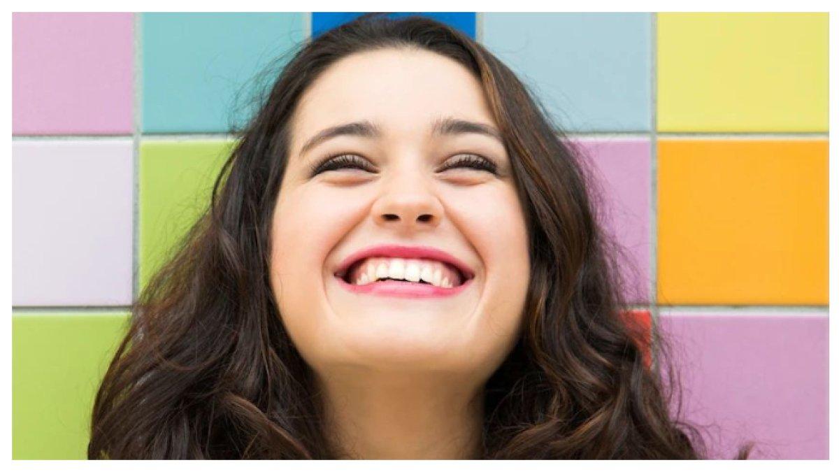 KEBAHAGIAAN DALAM HIDUP - Kebahagiaan dimulai dari hal-hal kecil, Tanpa disadari kebiasaan sederhana bisa membawa perubahan besar dalam hidup.