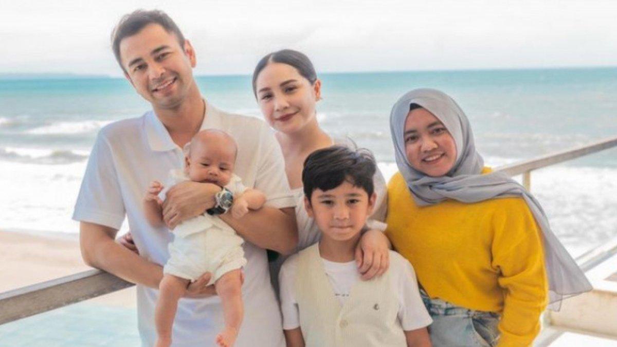 Mbak Lala bakal segera pensiun jadi pengasuh Rafathar