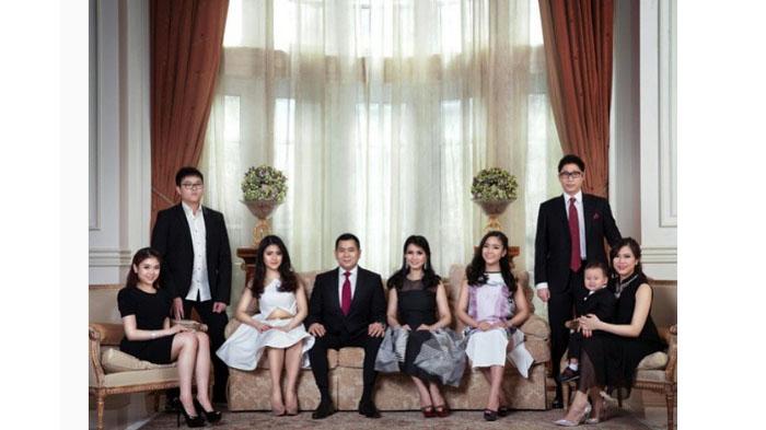 Keluarga Hary Tanoesoedibjo