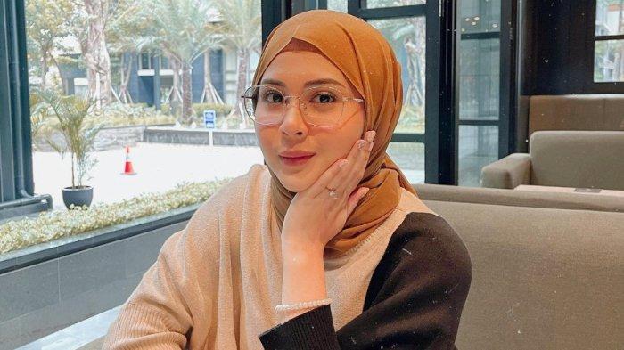 Kesha Ratuliu juga sempat mengalami kekerasan saat pacaran.