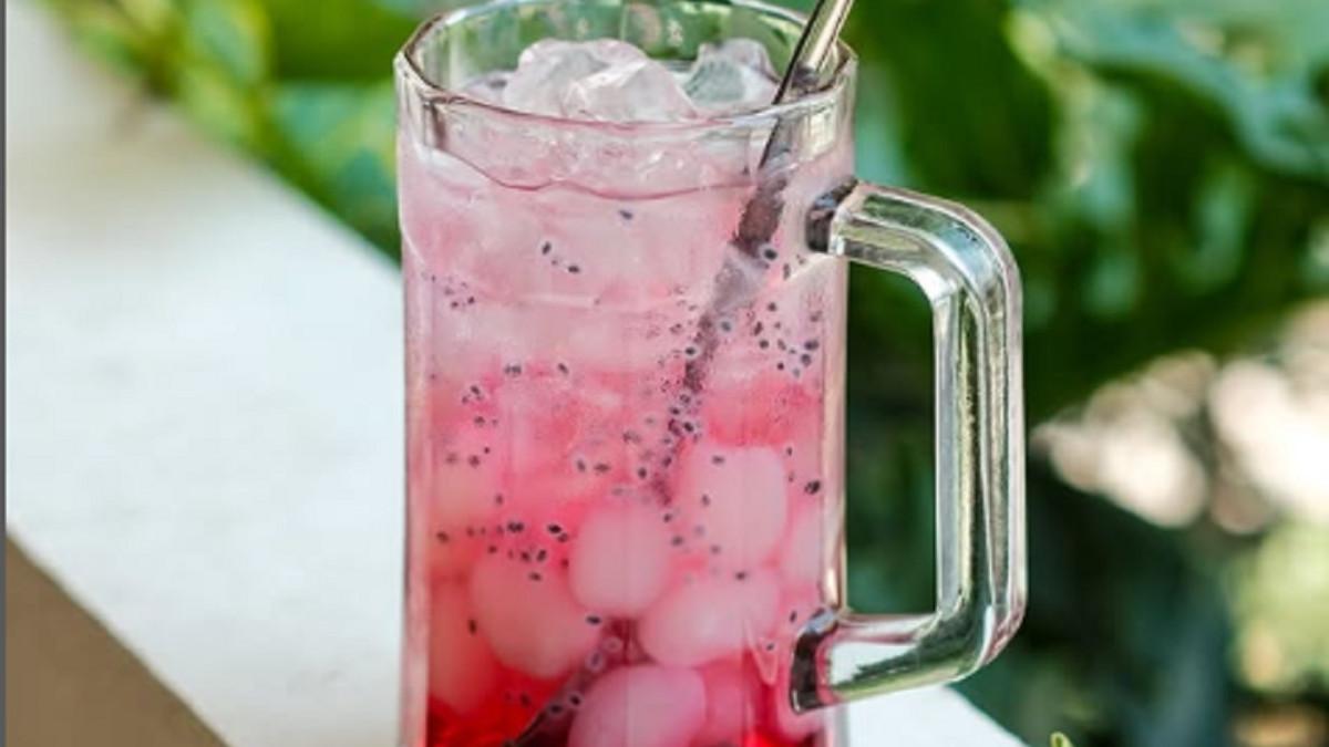 Inilah cara mudah membuat Es Kolang Kaling khas Jakarta, kuncinya sajikan dingin agar rasa lebih segar, cocok dinikmati saat cuaca panas melanda