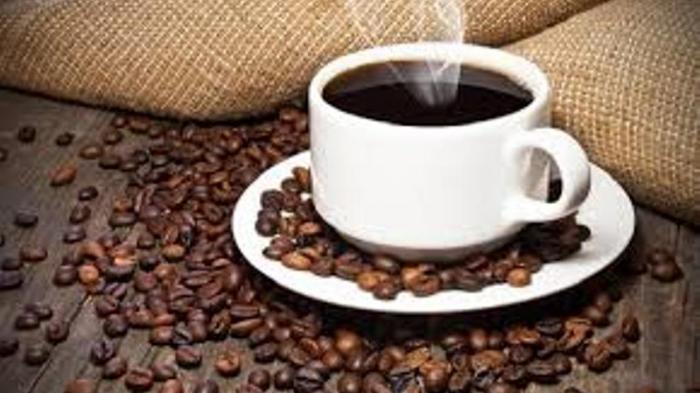 Kopi atau teh adalah dua minuman pendamping sarapan yang populer.