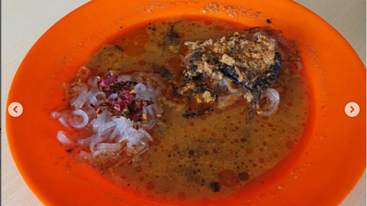 Simak cara mudah membuat Lakse Tongkol, makanan khas Natuna, Kepulauan Riau, kuncinya harus dimasak di api kecil, gunakan santan yang kental