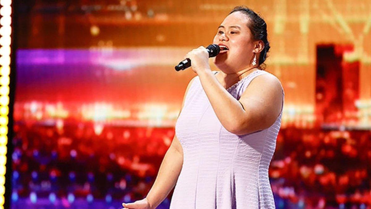 Lavender Darcangelo saat tampil di paggung America's Got Talent 2023.