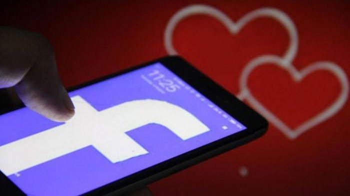 Ilustrasi grup kencan Facebook