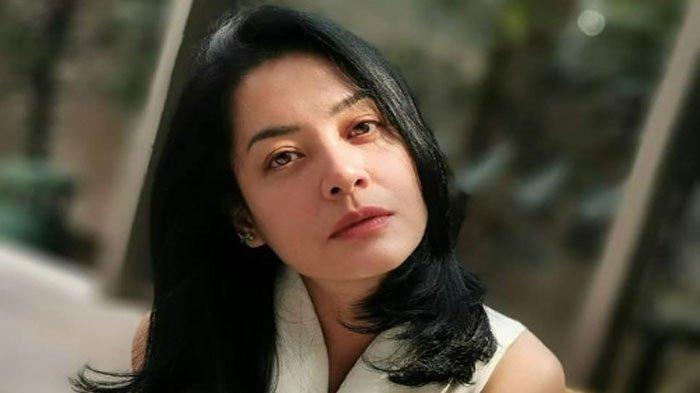 Lulu Tobing kembali gugat cerai Bani Mulia