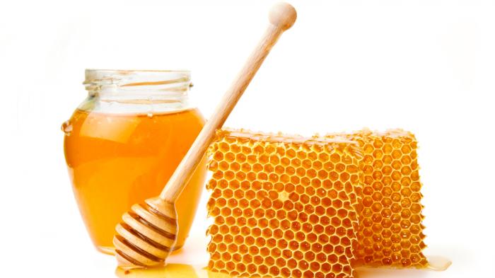 Madu juga termasuk salah satu obat tradisional yang dapat meredakan flu.