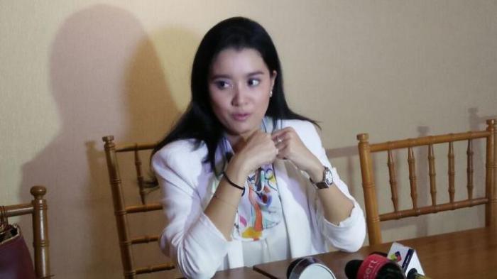 Inilah profil dan akun medsos Marcella Zalianty ibu dua anak yang ajarkan dunia peran kepada anak-anaknya