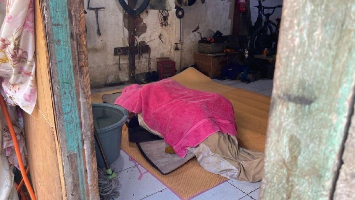 Mayat pria berbobot 100 kilogram ditemukan di Kebayoran Baru, Jakarta Selatan Senin (26/6/2023).