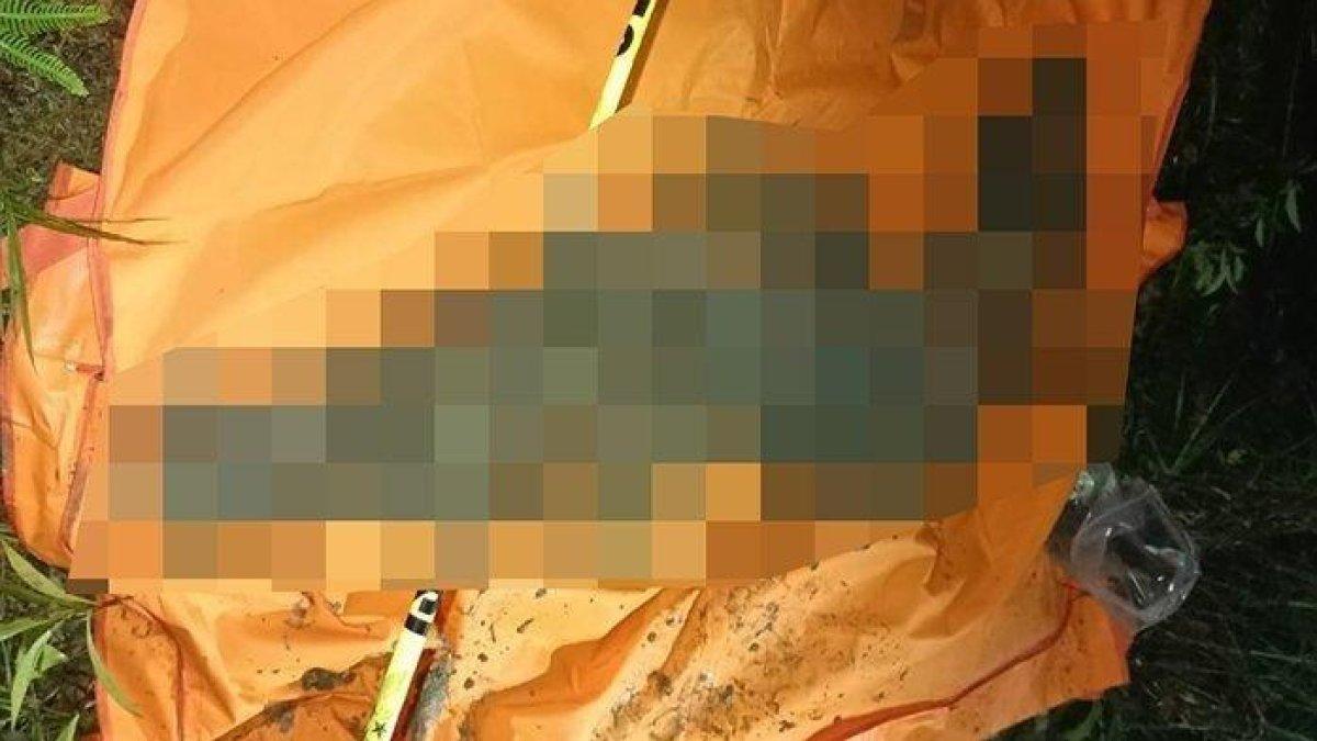 Mayat wanita dalam kondisi tidak utuh ditemukan warga Dusun Aruk, Desa Sebunga, Kecamatan Sajingan Besar, Kabupaten Sambas, Rabu (31/5/2023). Mayat tersebut diduga adalah Sri Mulyani yang menjadi korban pembunuhan. Benarkah mantan tunangannya seorang anggota TNI terlibat kasus pembunuhan ini?