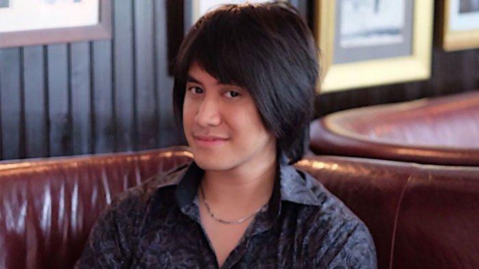 Musisi Kevin Aprilio tak menamatkan pendidikan SMA