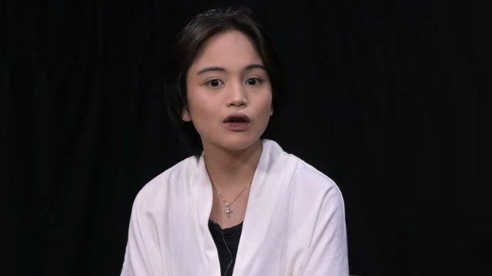 NASIB JEJE SLEBEW - Nama Jasmine Laticia atau sering dipanggil Jeje Slebew, 