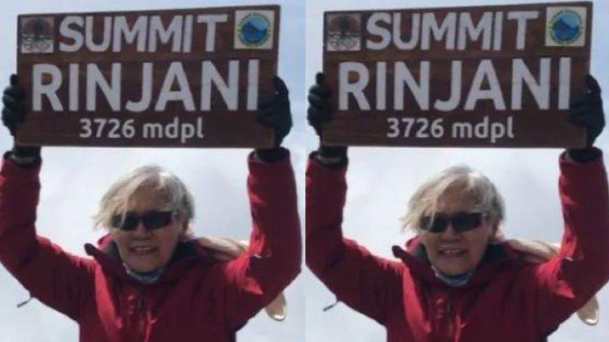 Nenek 71 berhasil mendaki Gunung Rinjani