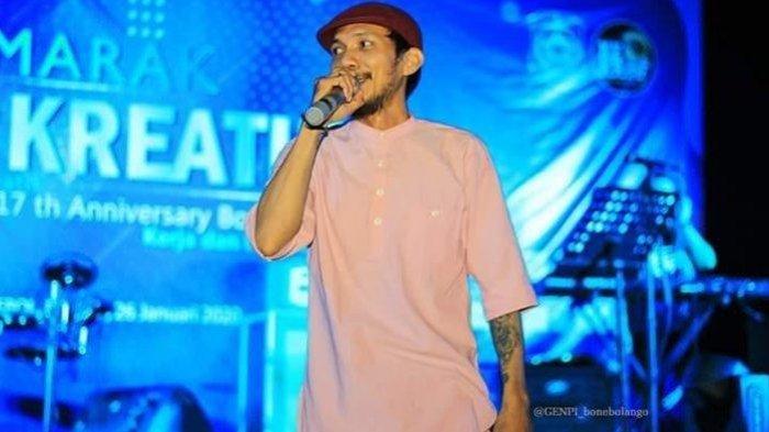 Inilah profil dan akun medsos Norman Kamaru polisi yang sempat viral ikut nyaleg memeriahkan Pemilu 2024