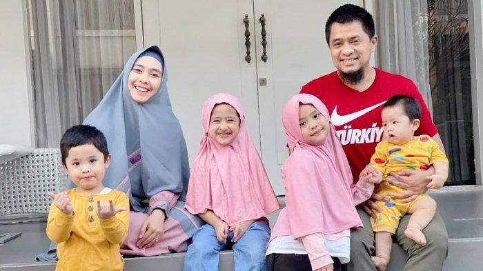 Oki Setiana Dewi menikah dengan Ory Vitrio berkat dijodohkan
